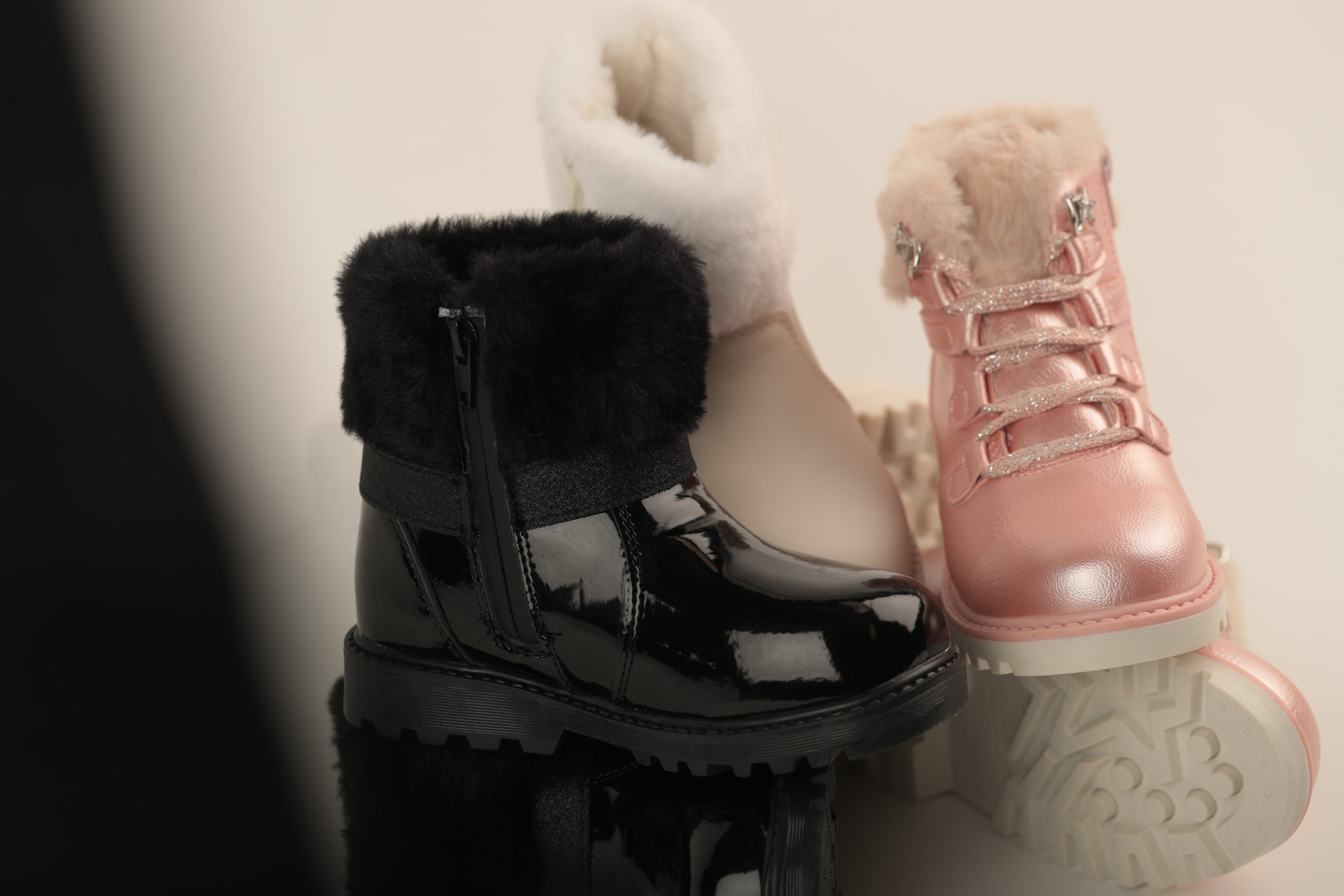 Overgang fra Sommer- til Efterårsfodtøj: Tips til Børns